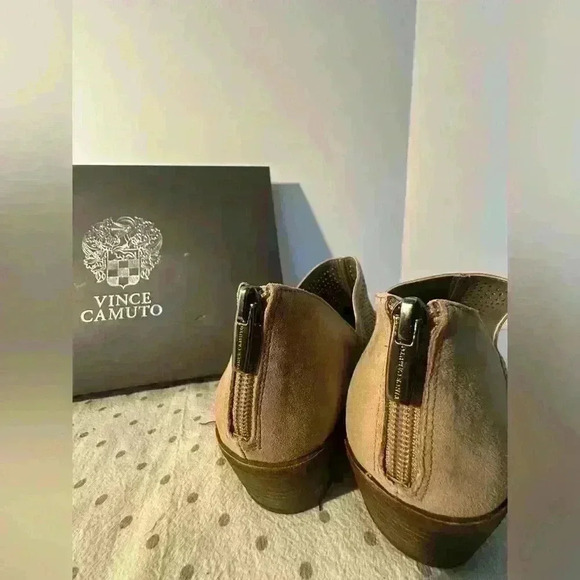 NWT Vince Camuto Booties - Picture 8 of 12